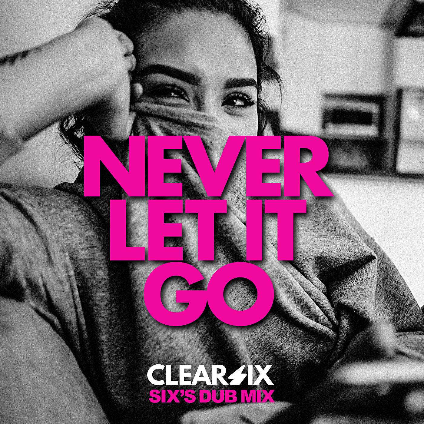 Релиз Never Let It Go