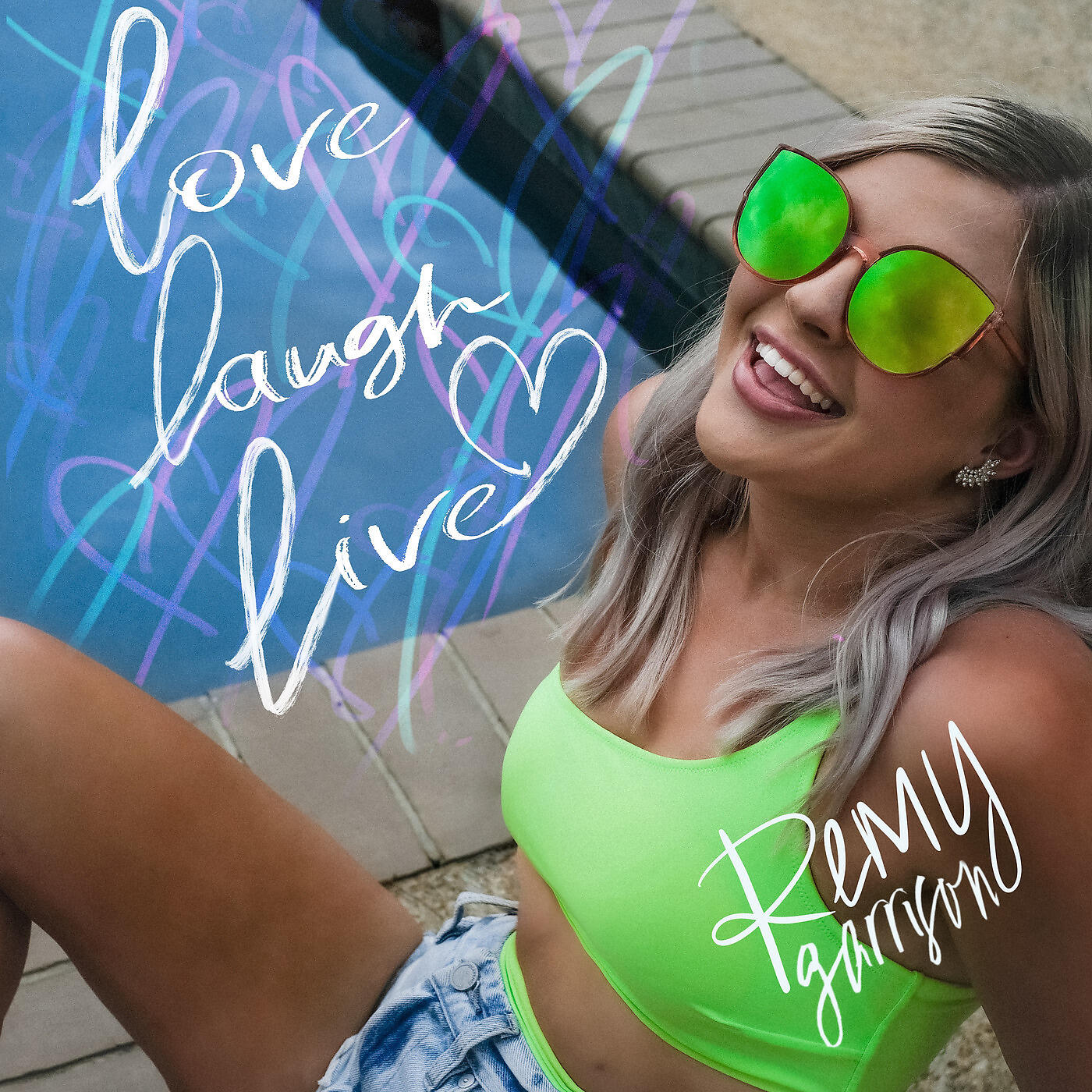 Релиз Love Laugh Live