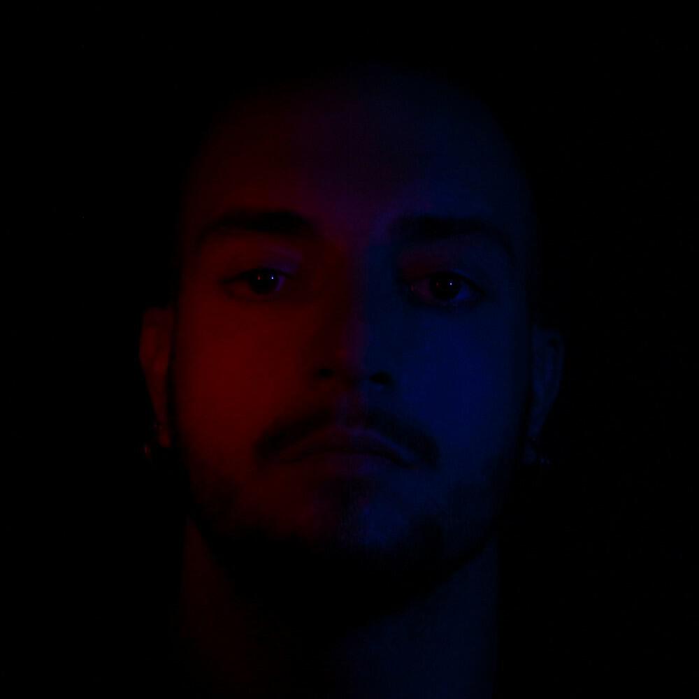 Релиз Rouge noir bleu