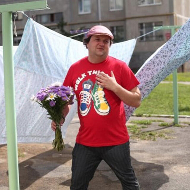 Релиз Біла хмара, чорна хмара