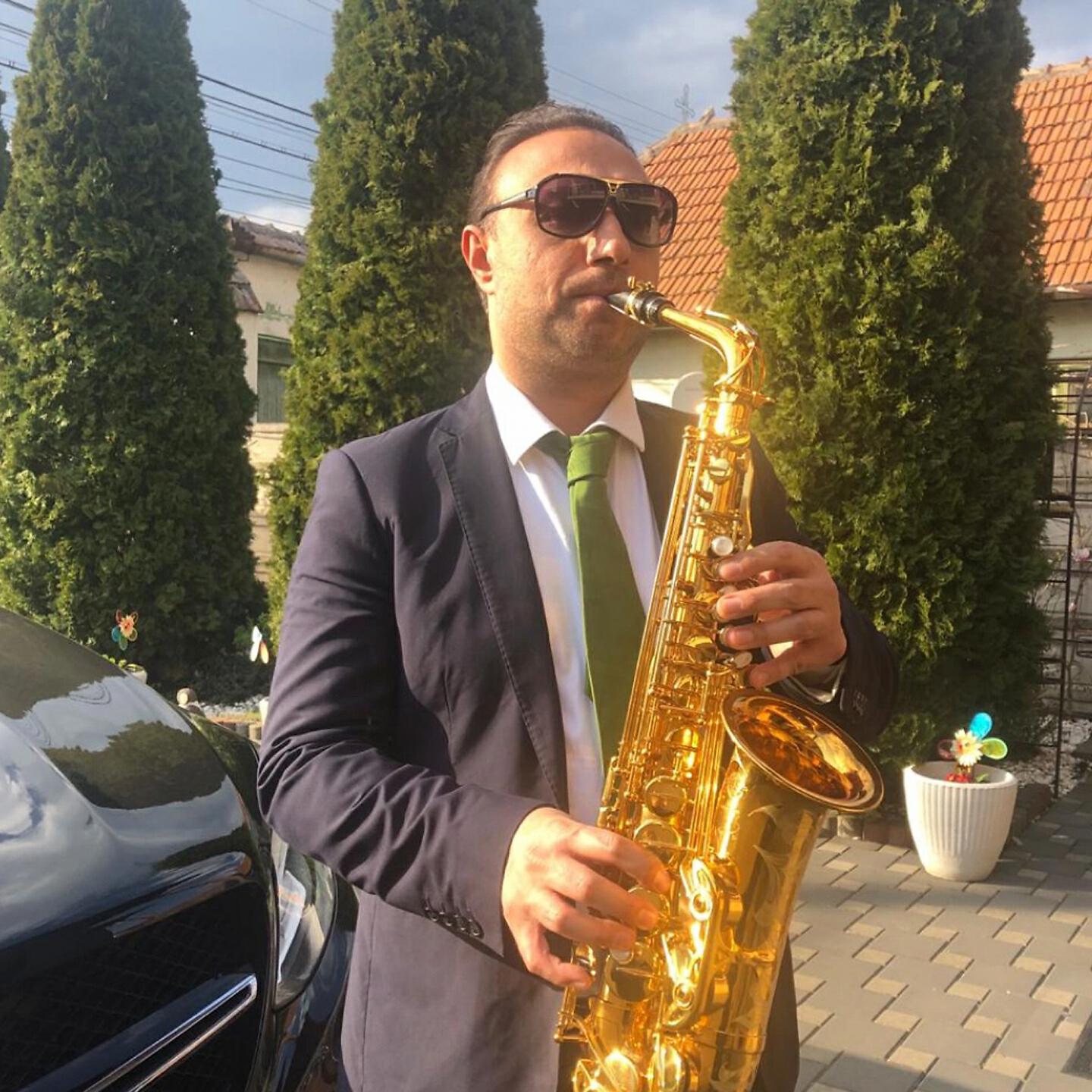 Релиз Colaj Hore De La Budapesta
