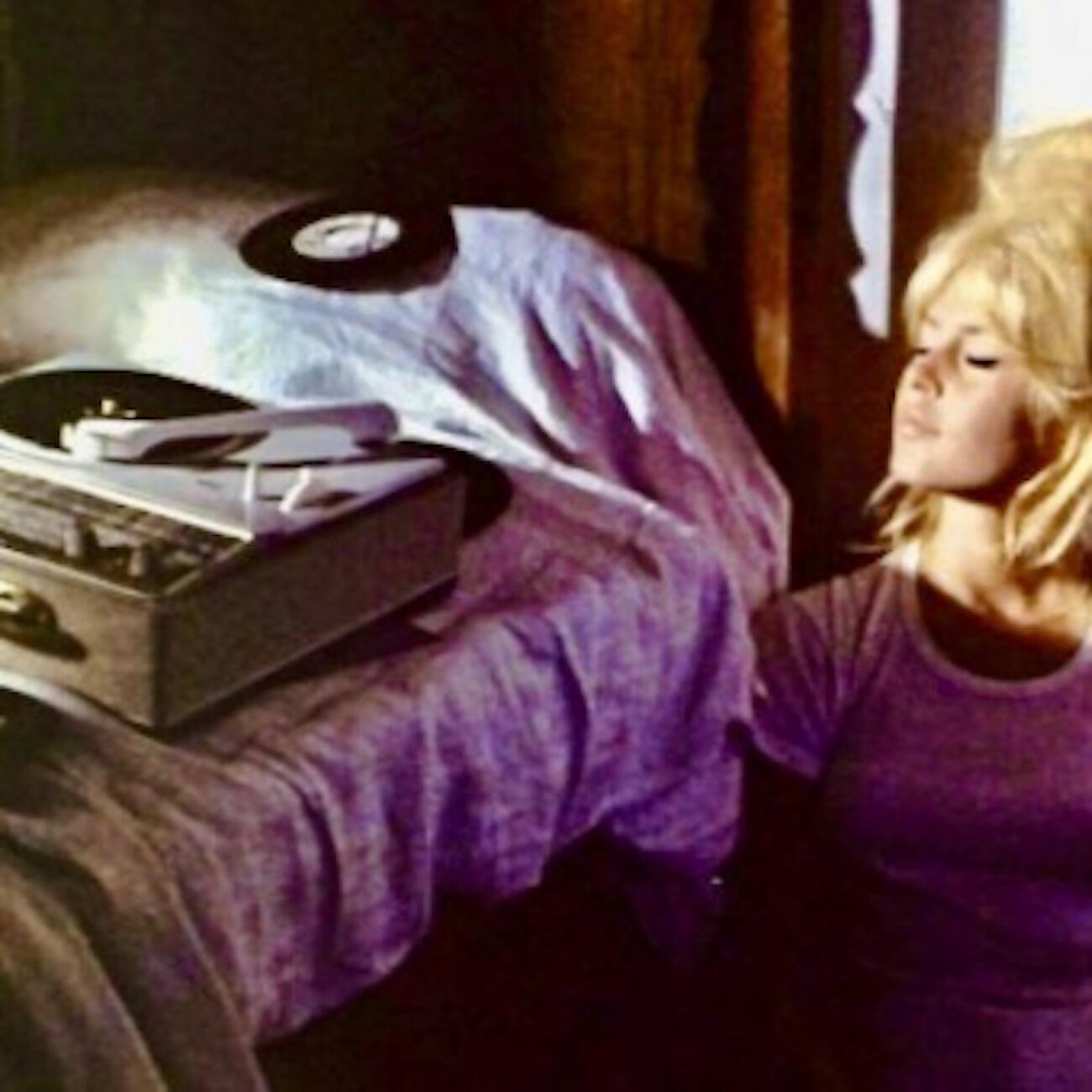 Релиз Midnight Moods In Jazz