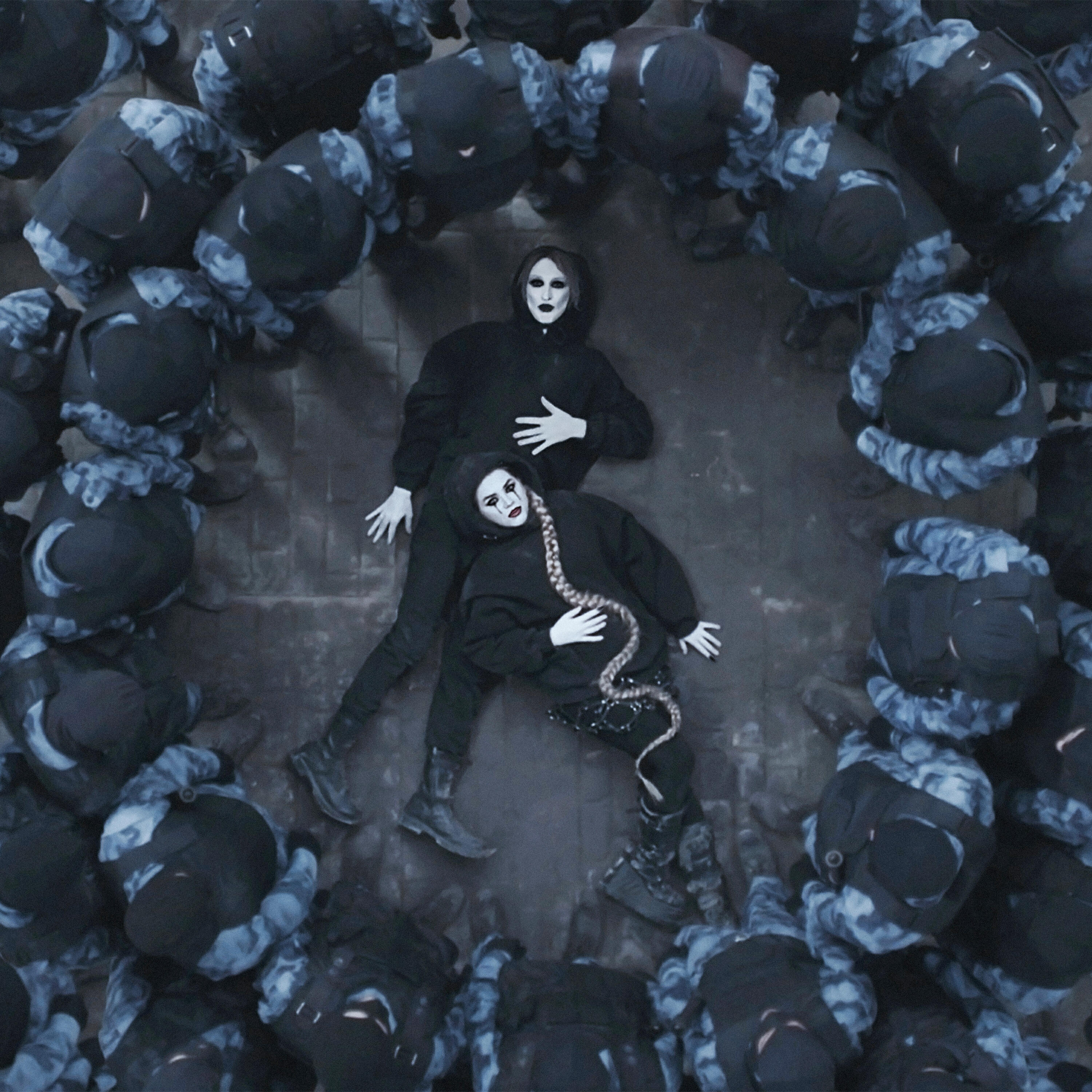 Релиз Dead But Pretty