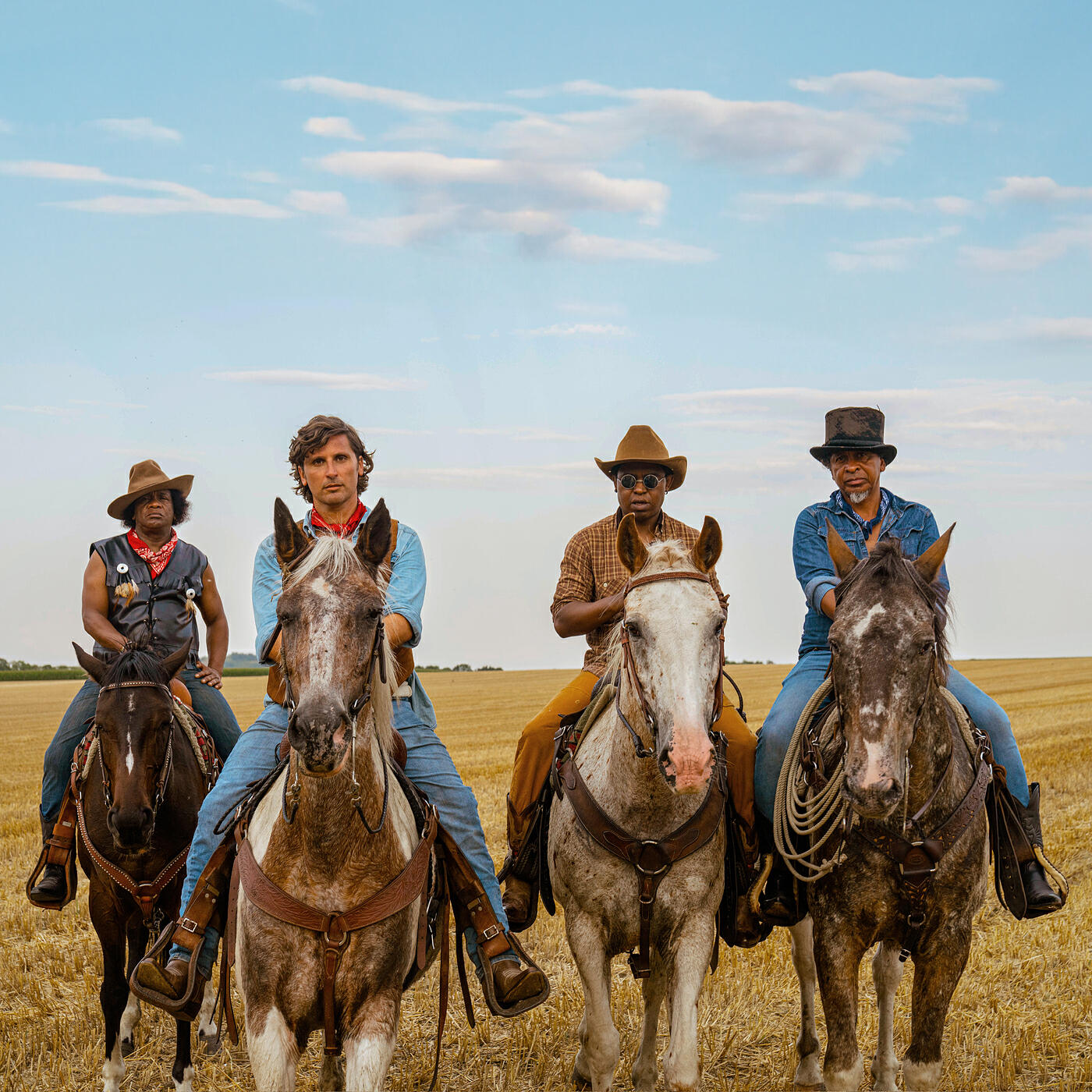 Релиз Amours chiennes