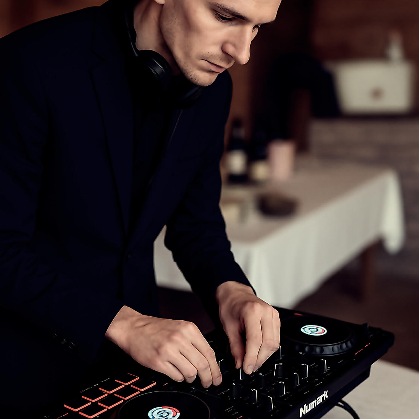 Релиз English Automatic Disco