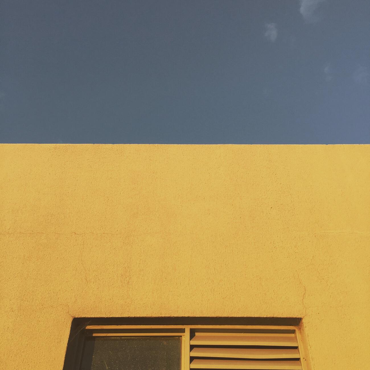 Релиз Yellow