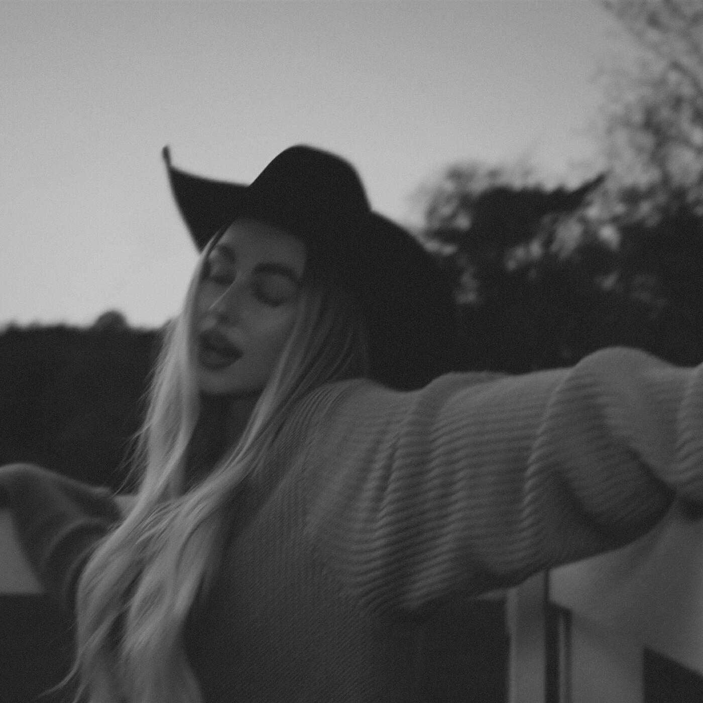 Релиз Two Goodbyes