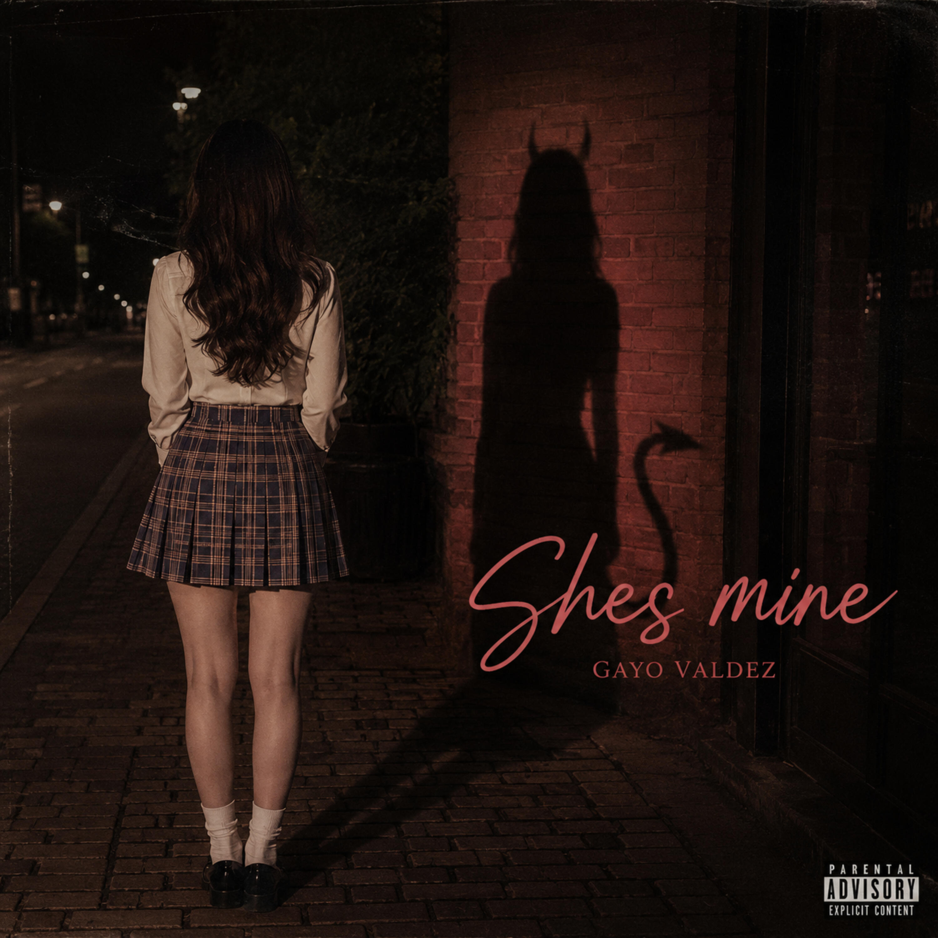 Релиз Shes Mine