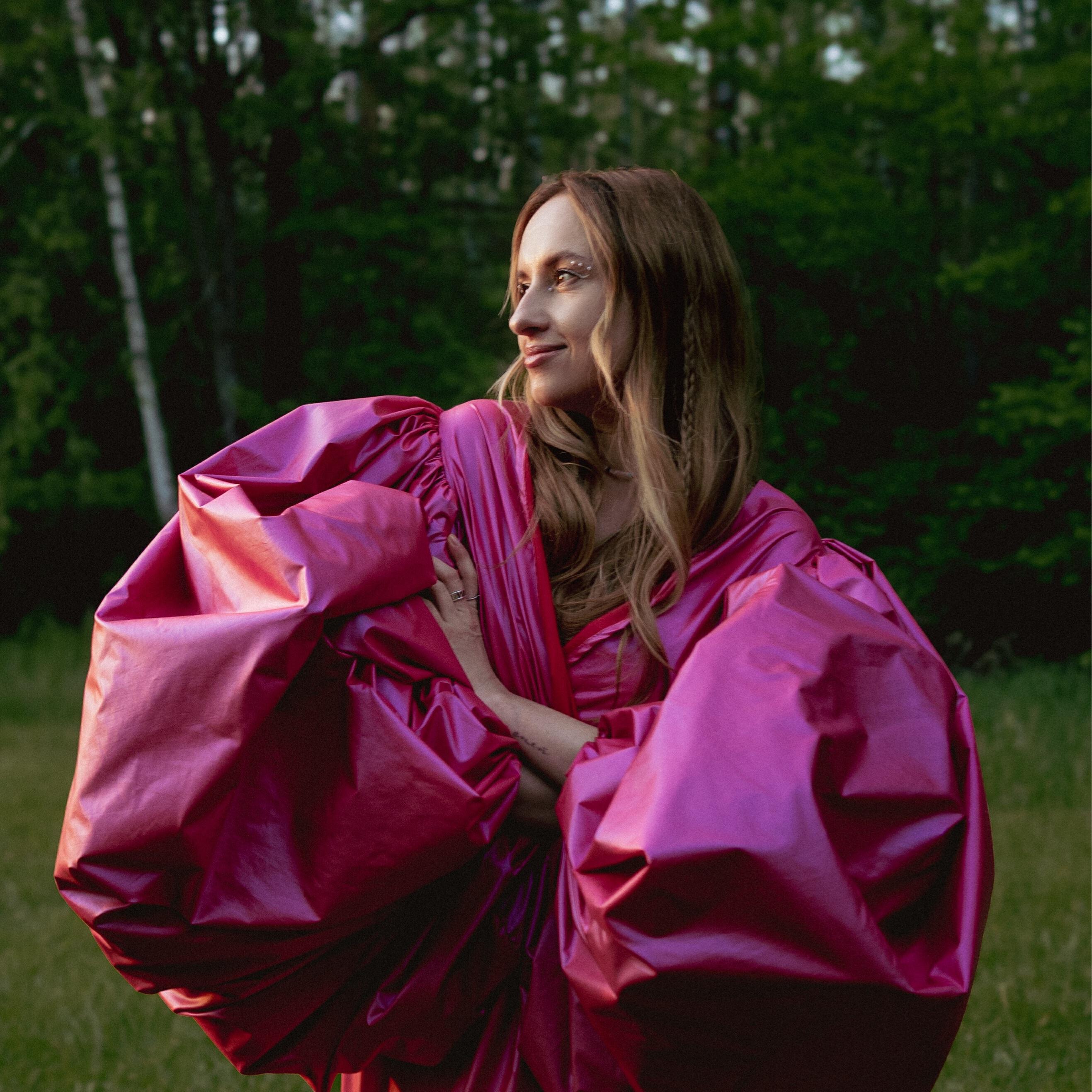 Лена Беневольская