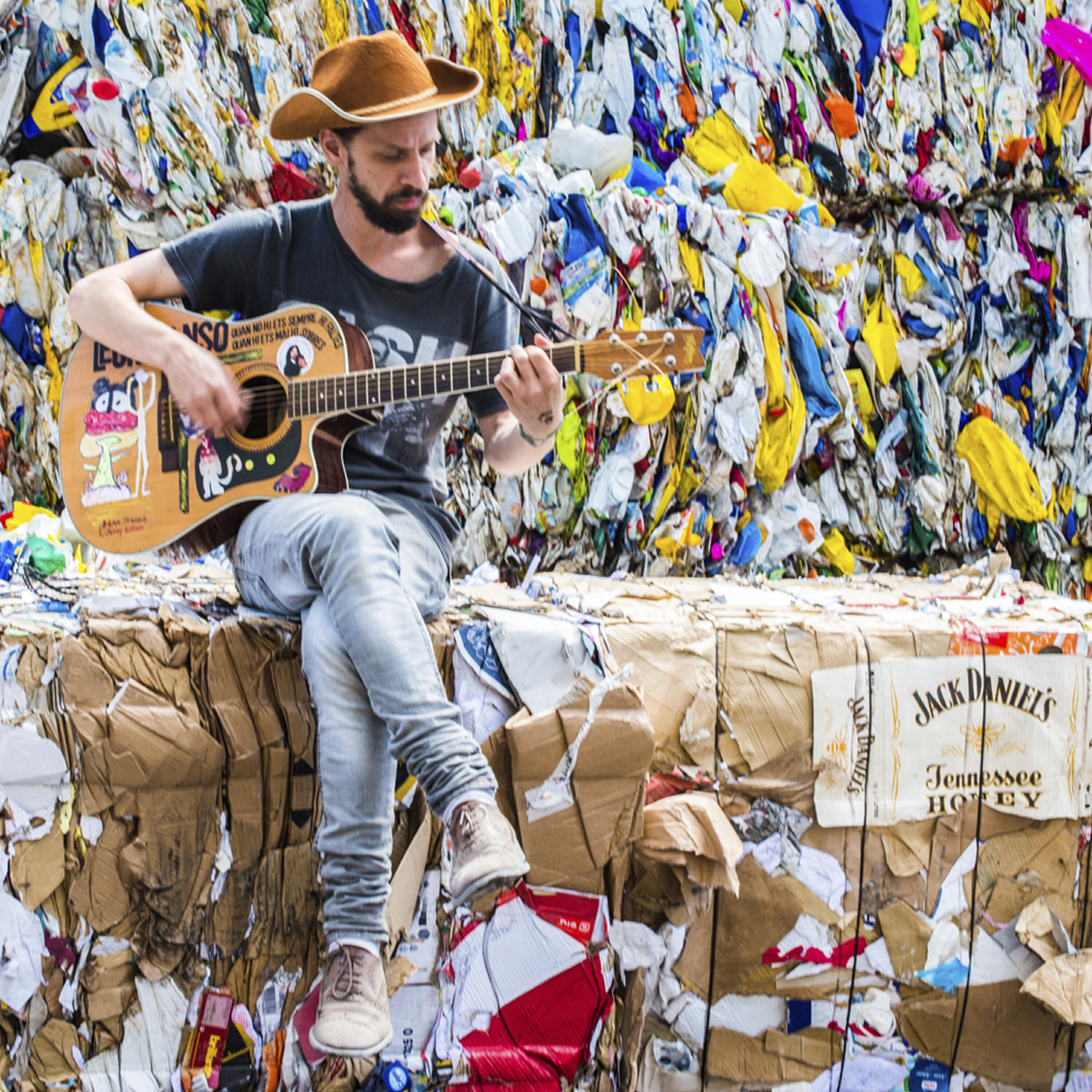 Релиз Decideix reciclar (La revolució dels residus)