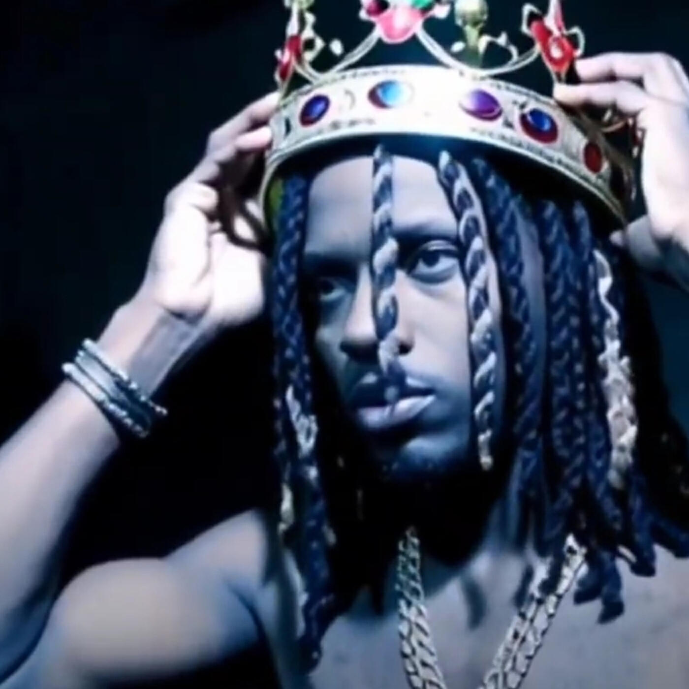 Релиз Long Live the King