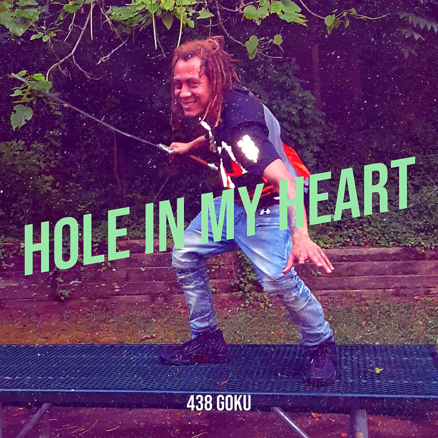 Релиз Hole in My Heart