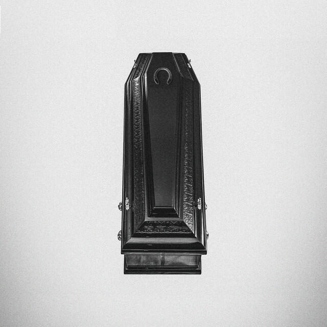 Релиз Forever Young