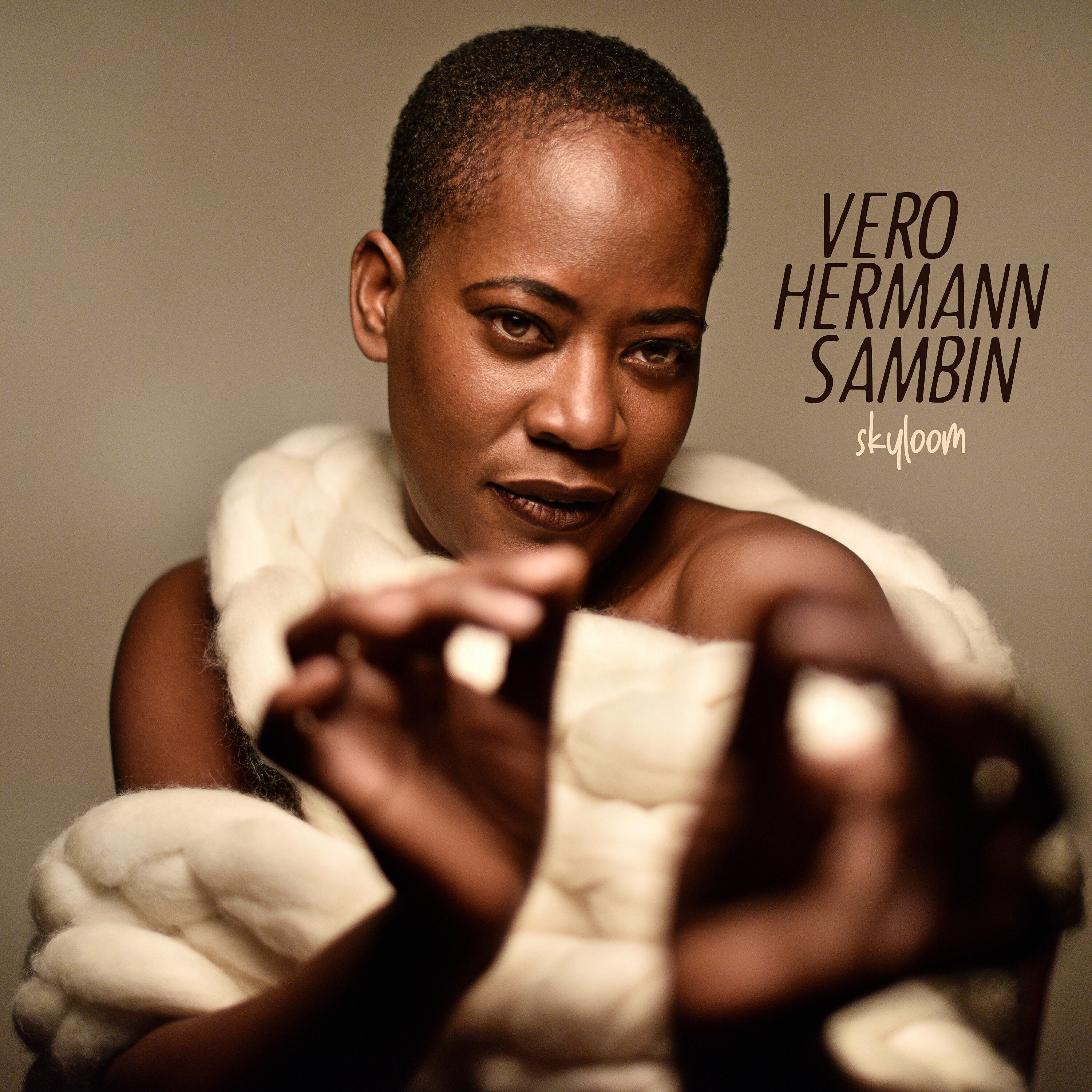 Véro Hermann Sambin