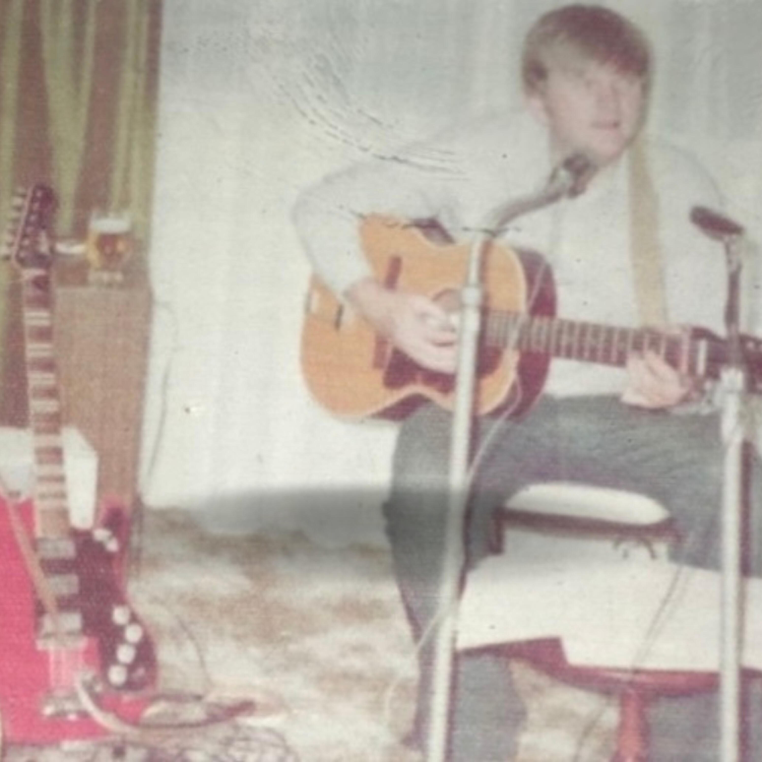 Релиз Cliché Love Song
