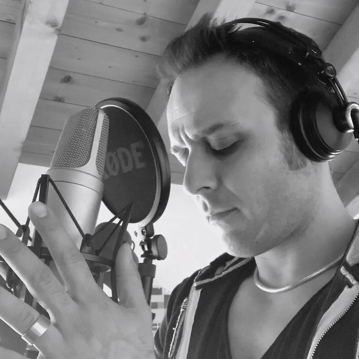 Релиз so che ci sei (studio live version)