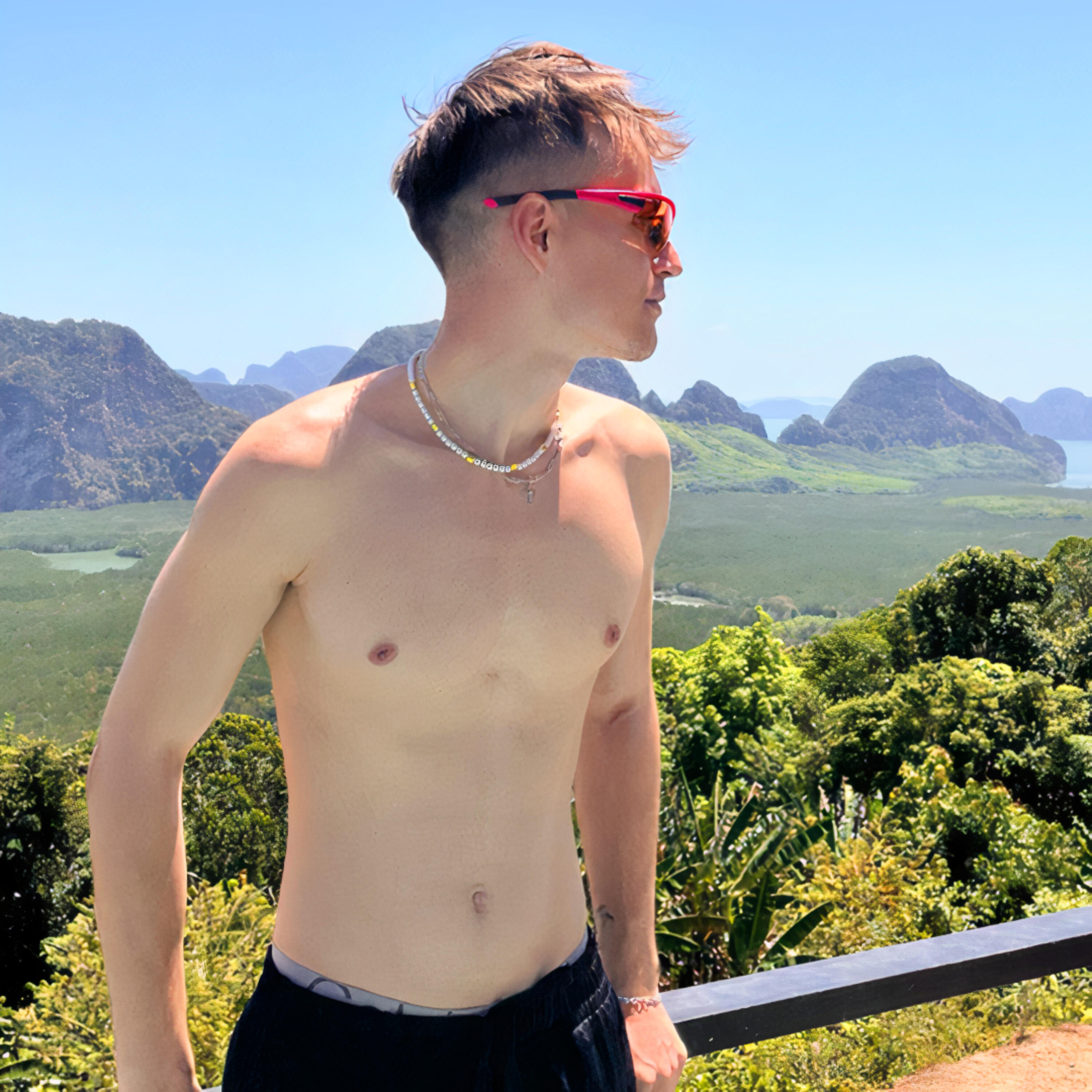 Релиз Thai Girl