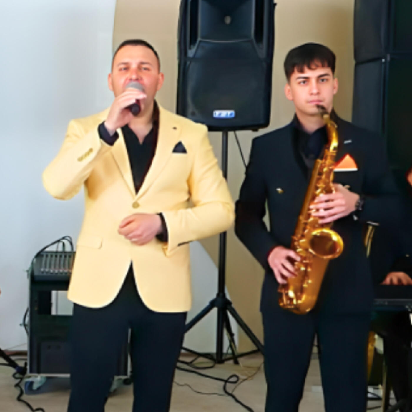 Релиз Mi Am Adus in Casa Nora