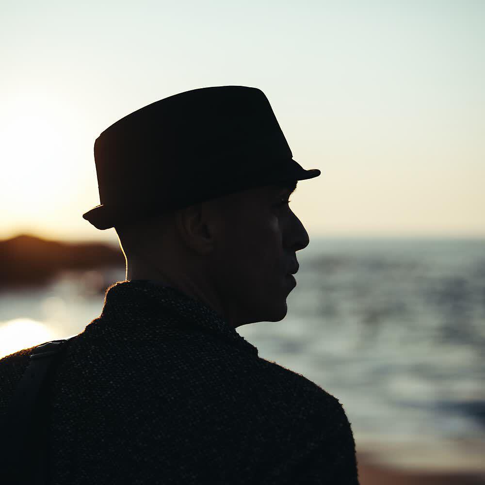 Релиз Esquece de Mim (Remix)