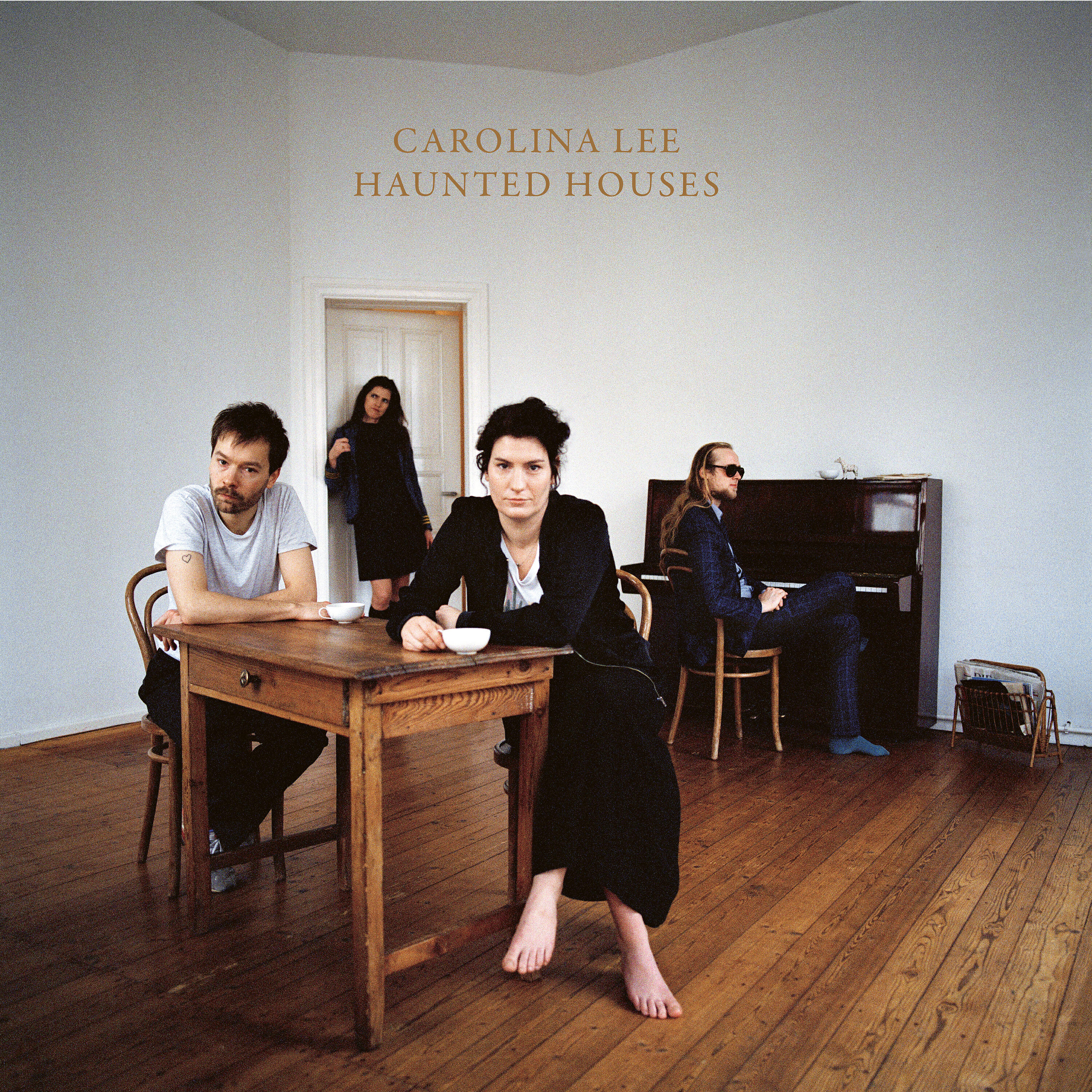 Релиз Haunted Houses