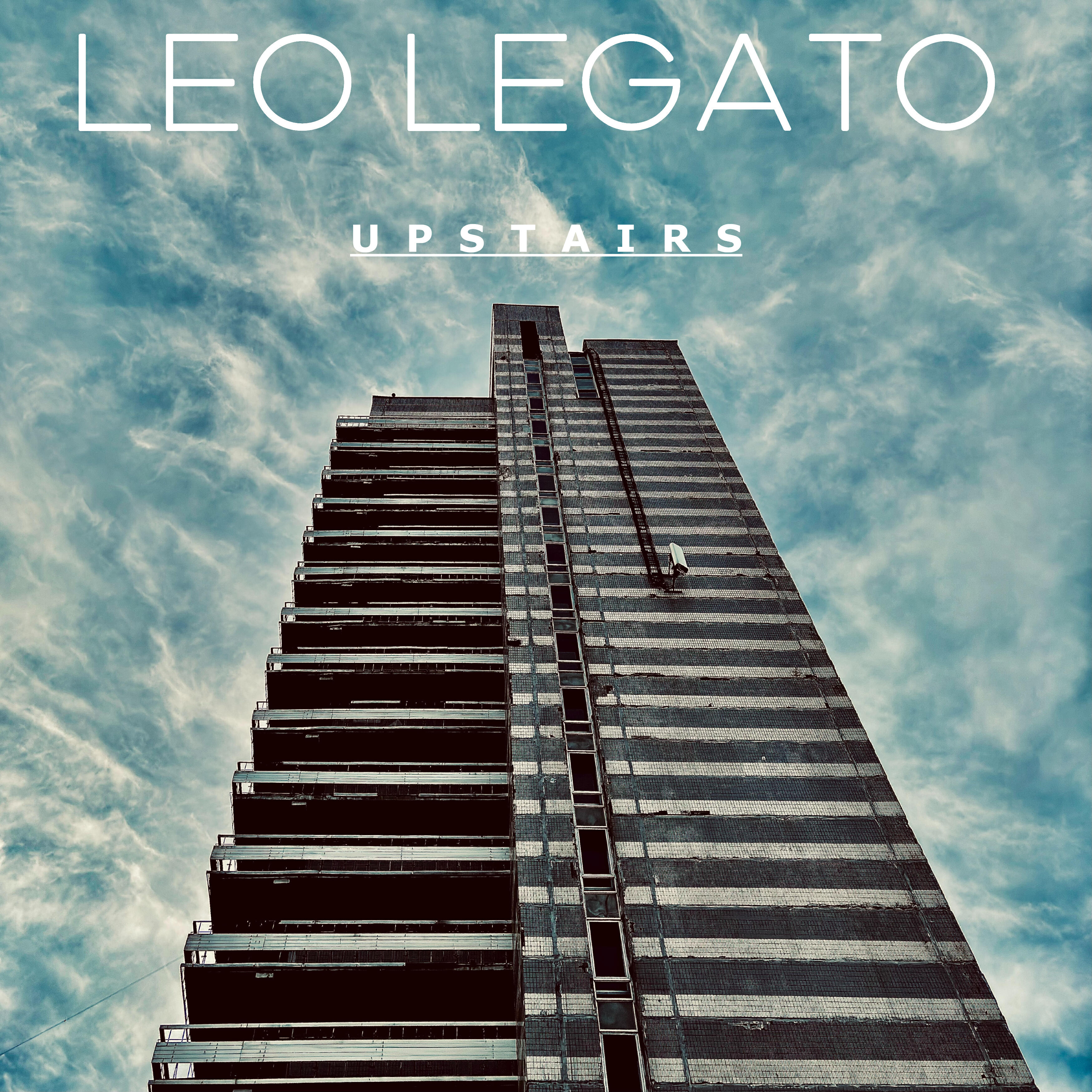 Релиз Upstairs