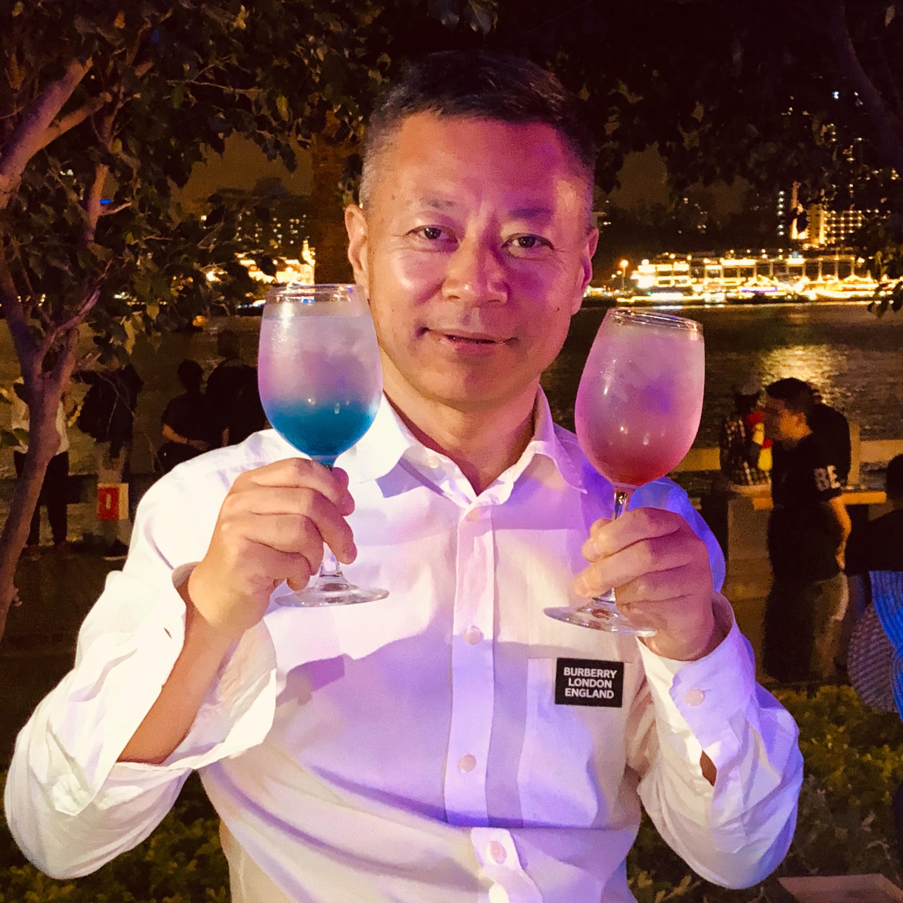 Релиз 银河之外的星光
