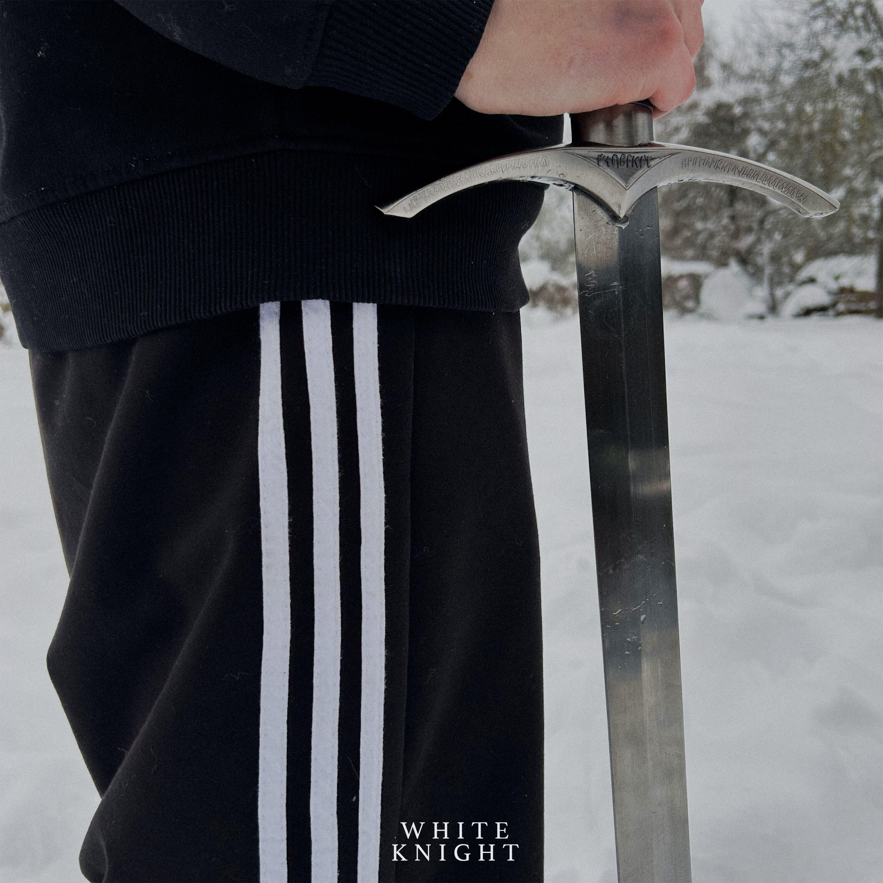Релиз White Knight