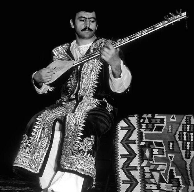 Davlatmand Kholov