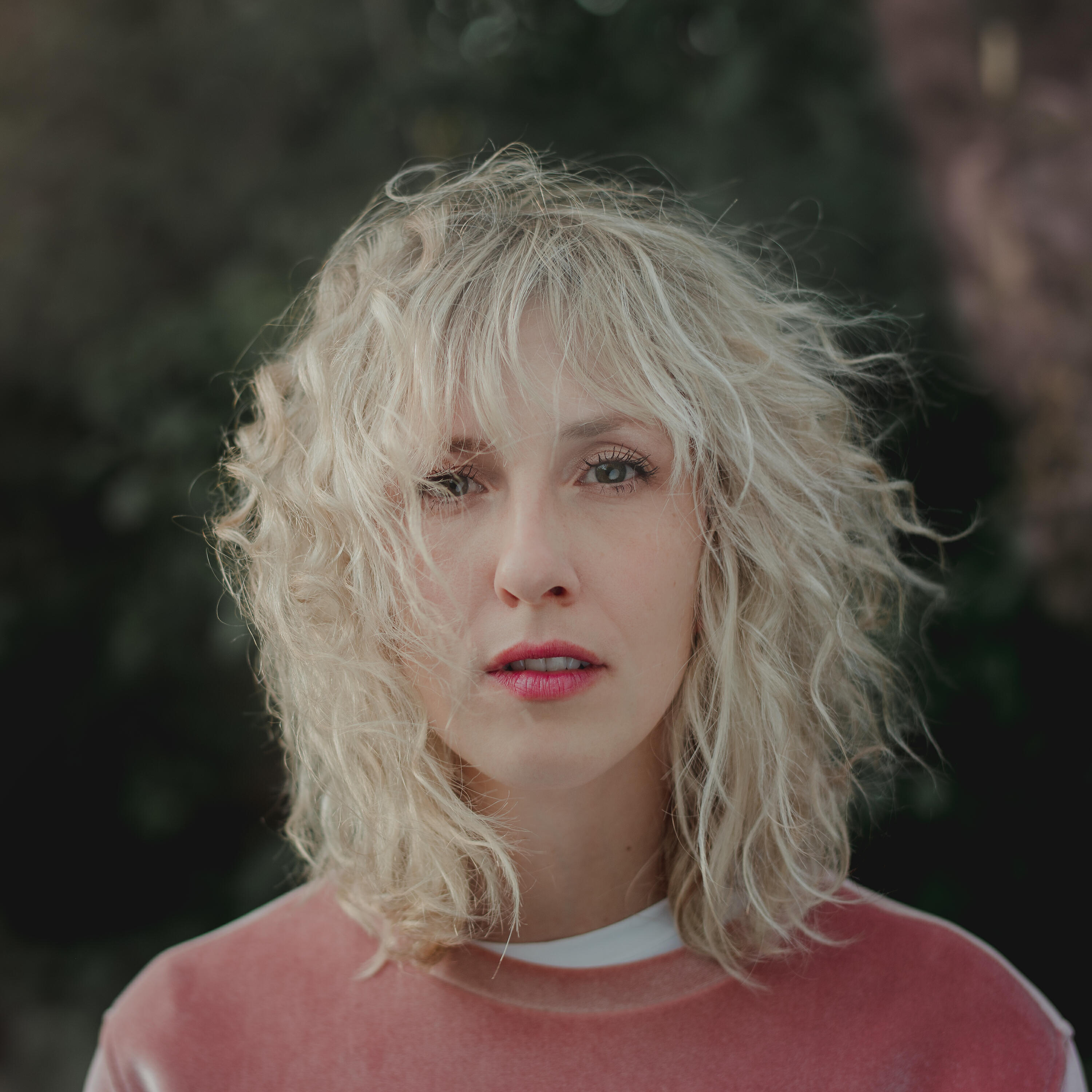 Релиз La lumineuse