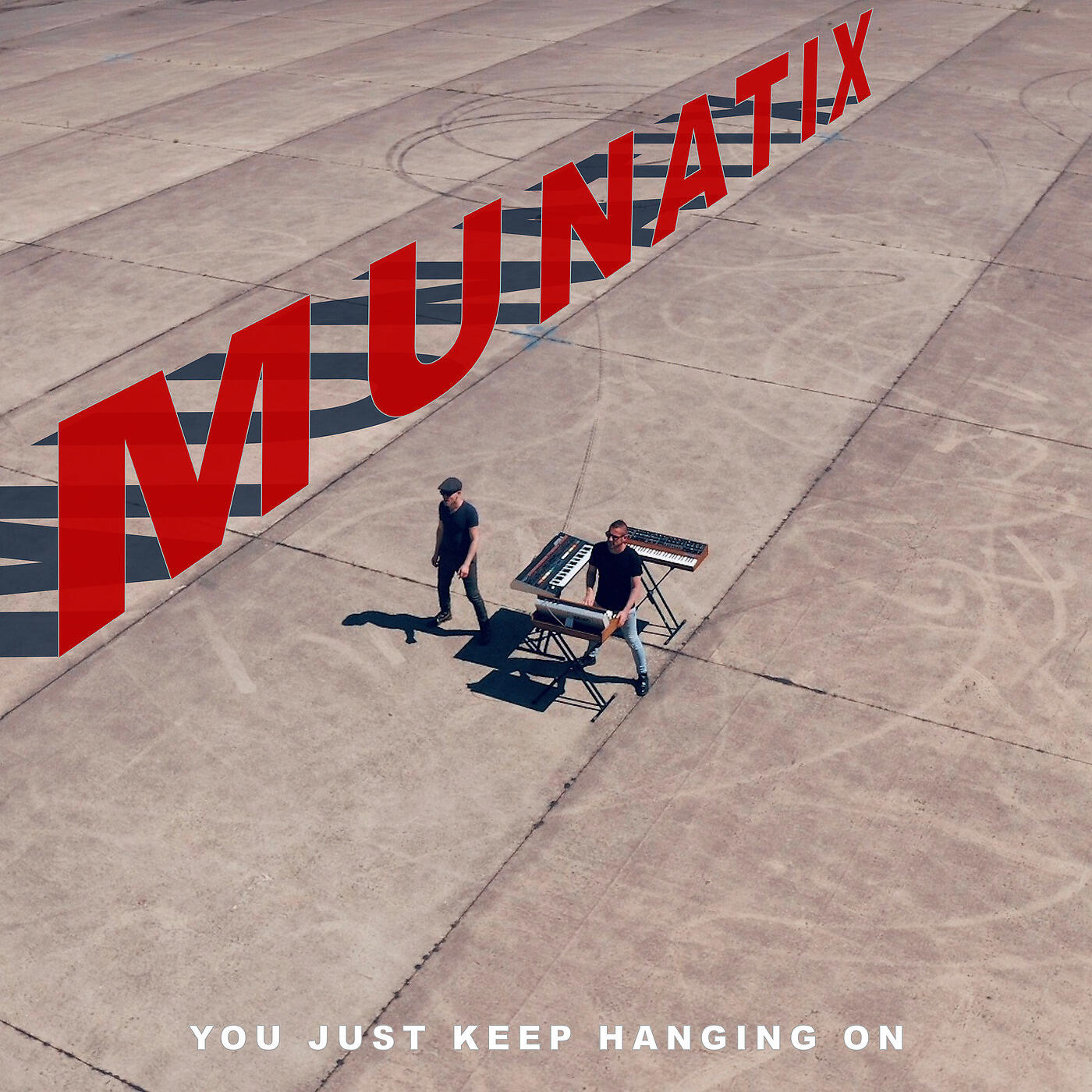 Релиз You Just Keep Hanging On