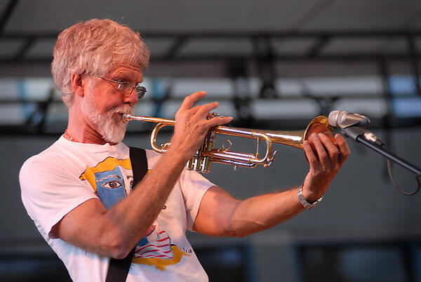 Fred Tackett