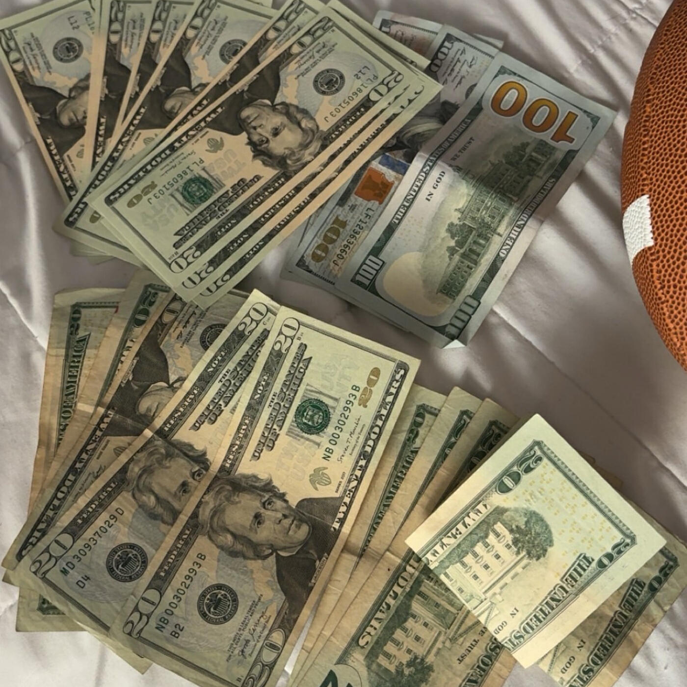 Релиз Gimme Dat Money