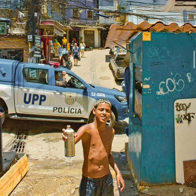 Релиз Eu to Adorando essa Vida