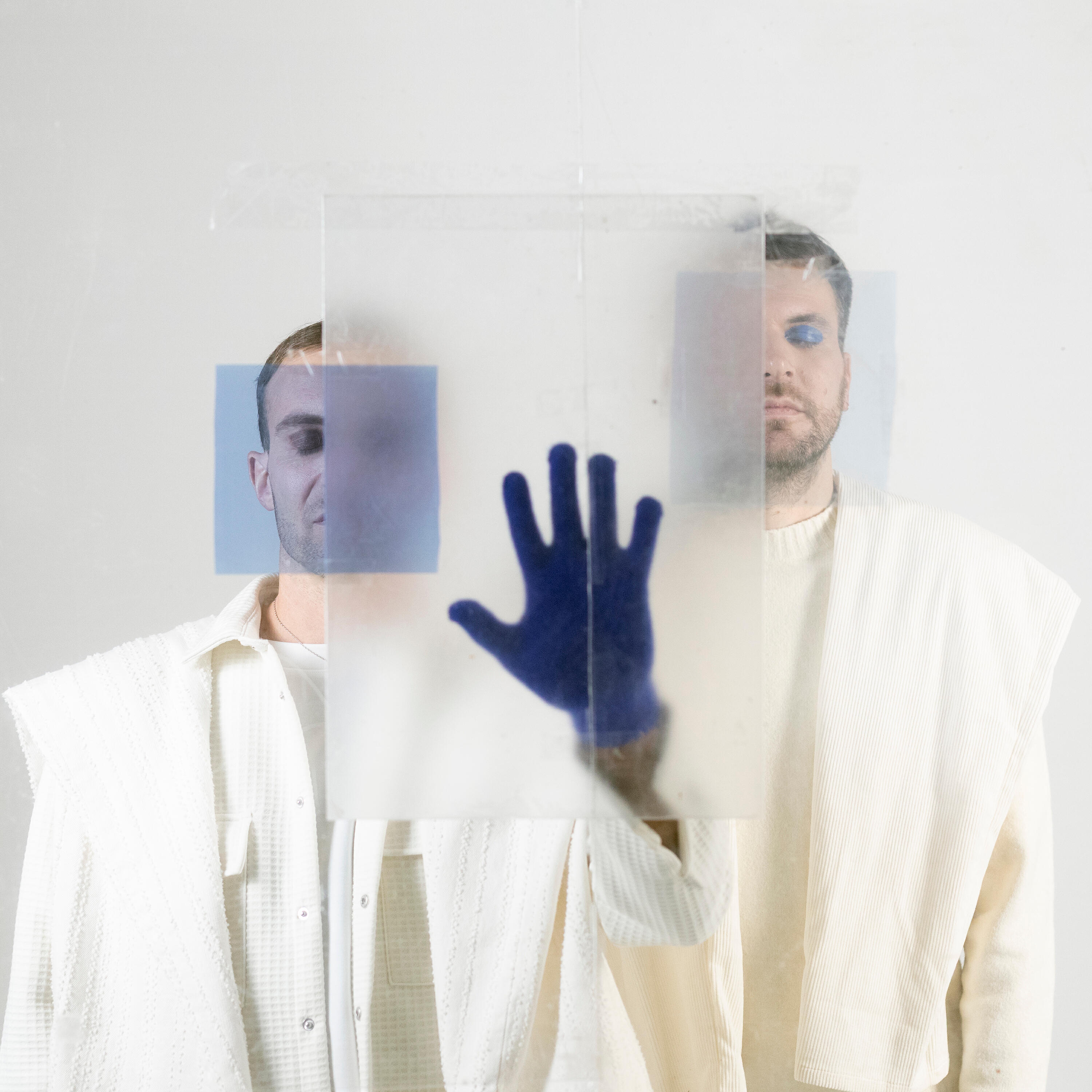 Релиз Silhouettes