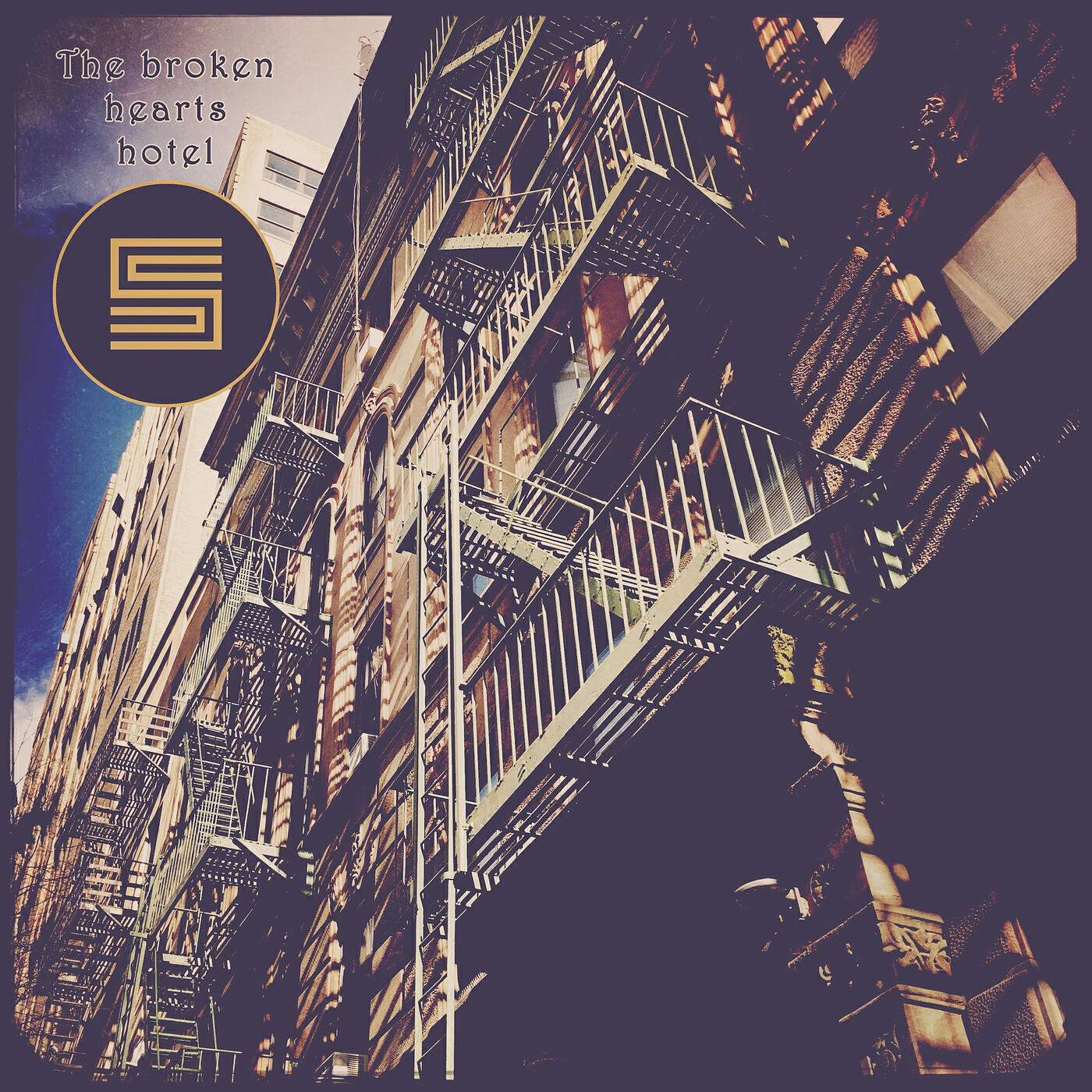 Релиз The Broken Hearts Hotel