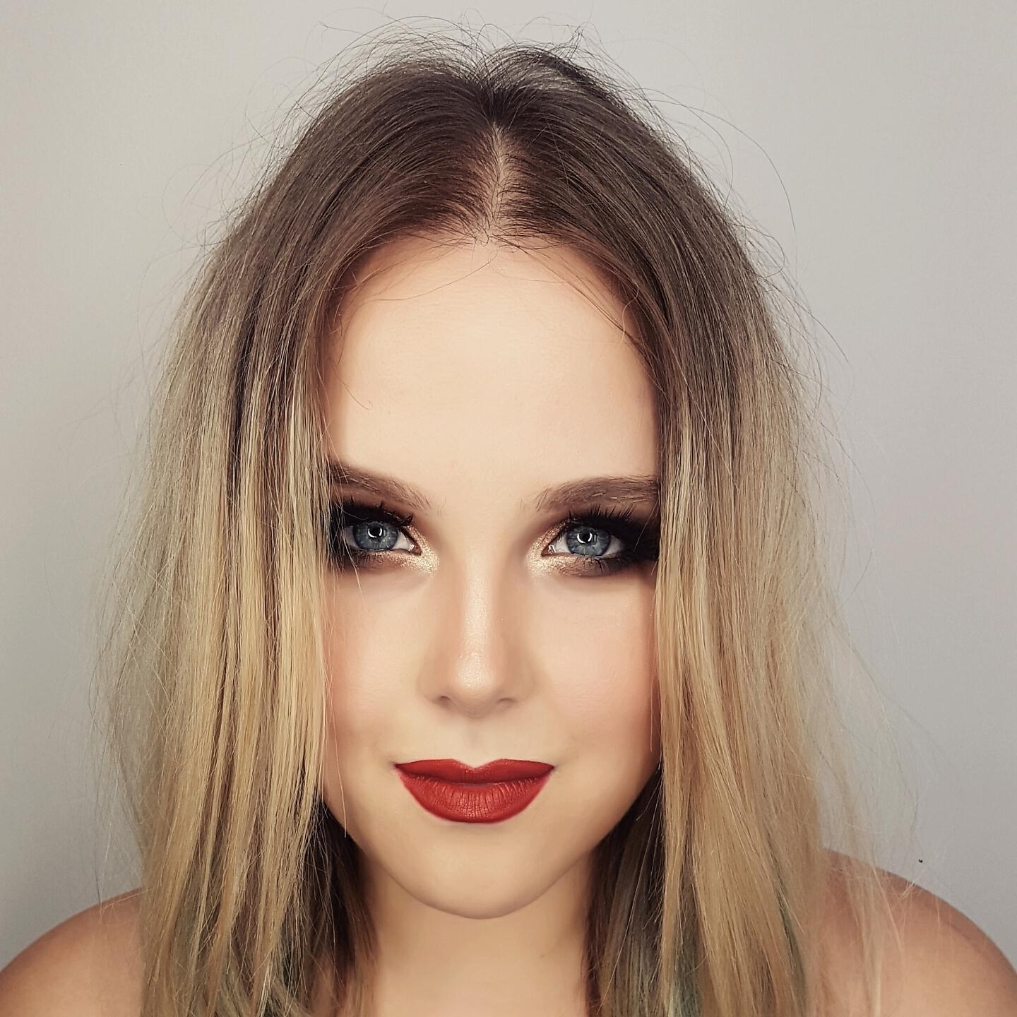 Релиз Rada Bi Vrnila Čas Nazaj