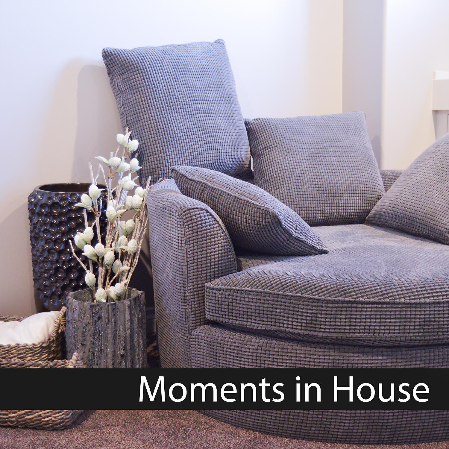 Релиз Moments in House - Time to Rest, Wonderful Moment to Catch Breath, Turn on Music and Listen