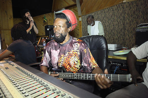 Errol "Flabba" Holt