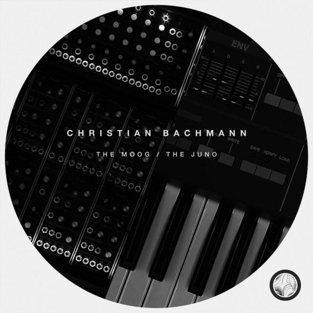 Релиз The Moog/The Juno