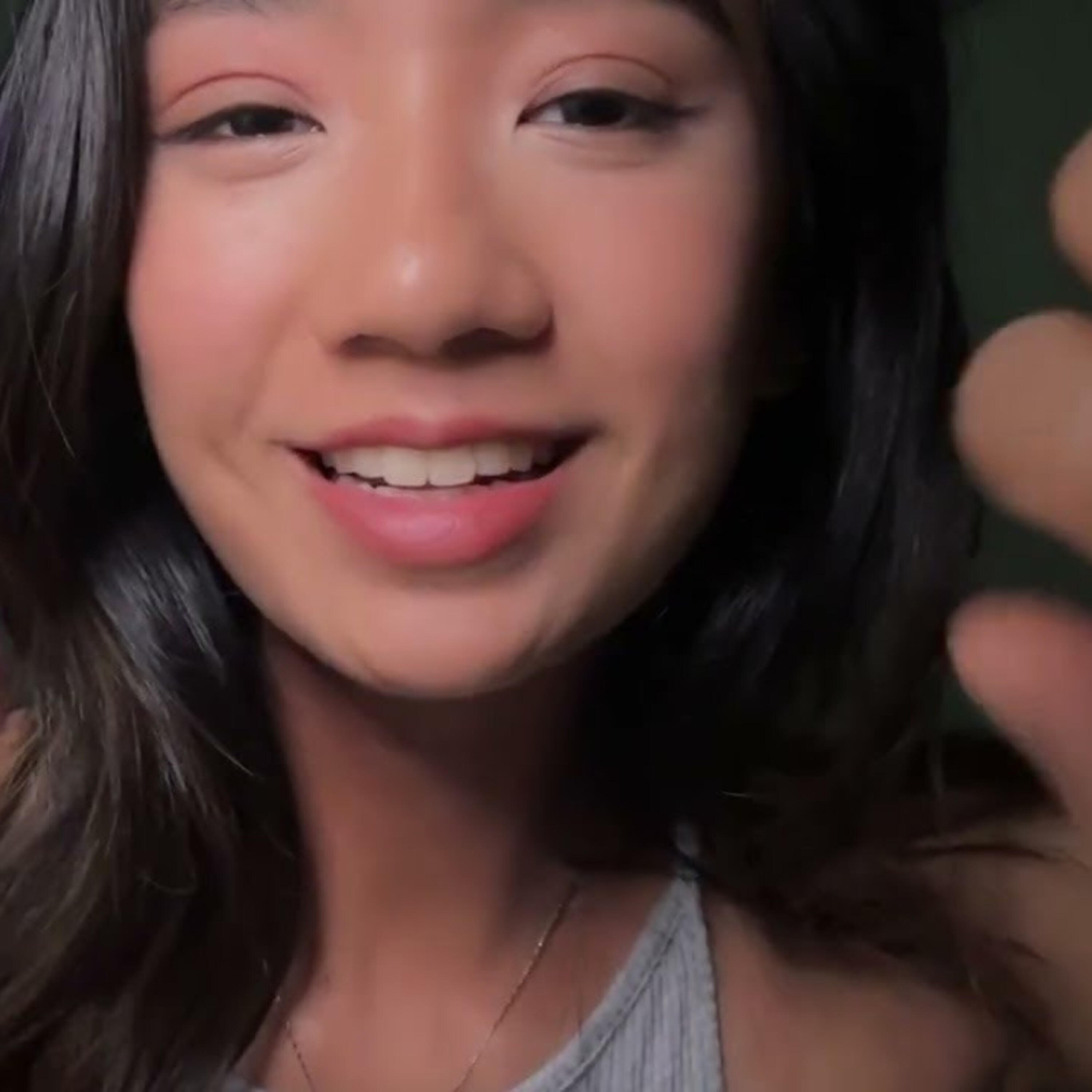 Релиз ASMR - Kiss Painting Your Face