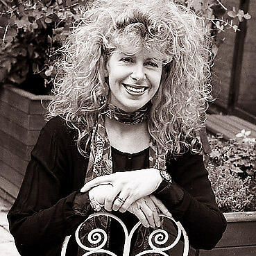 Louise Plowright