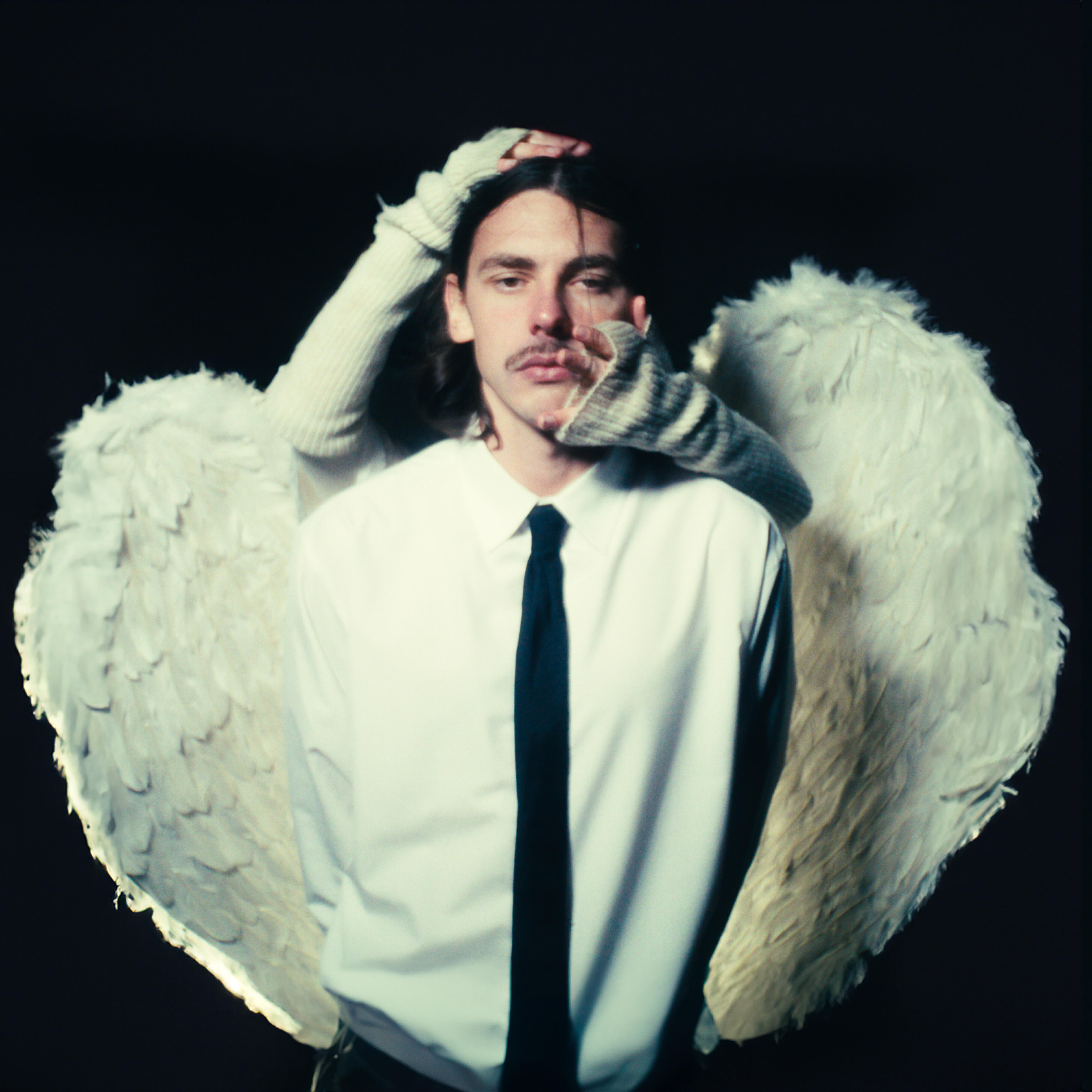 Релиз Aavekaupunki (feat. pins.ku)
