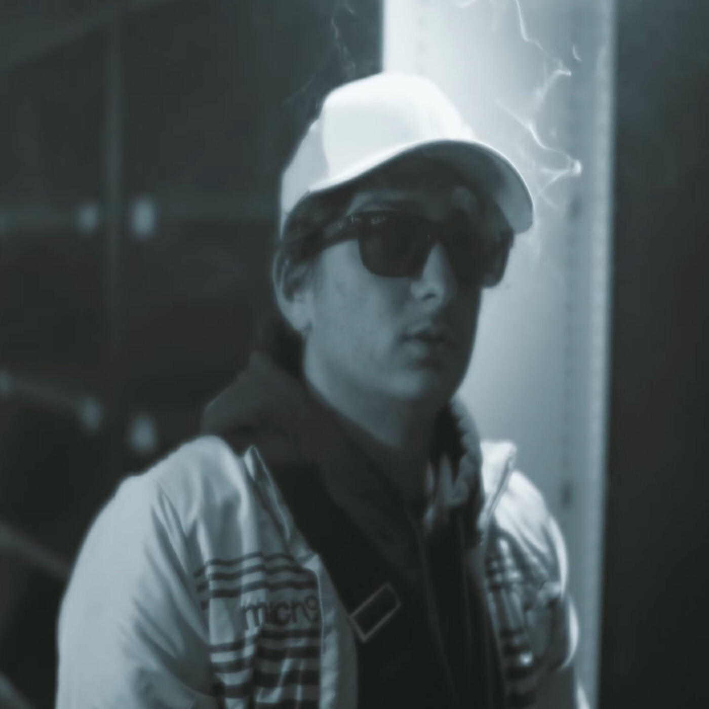 Релиз Ambitionz Freestyle
