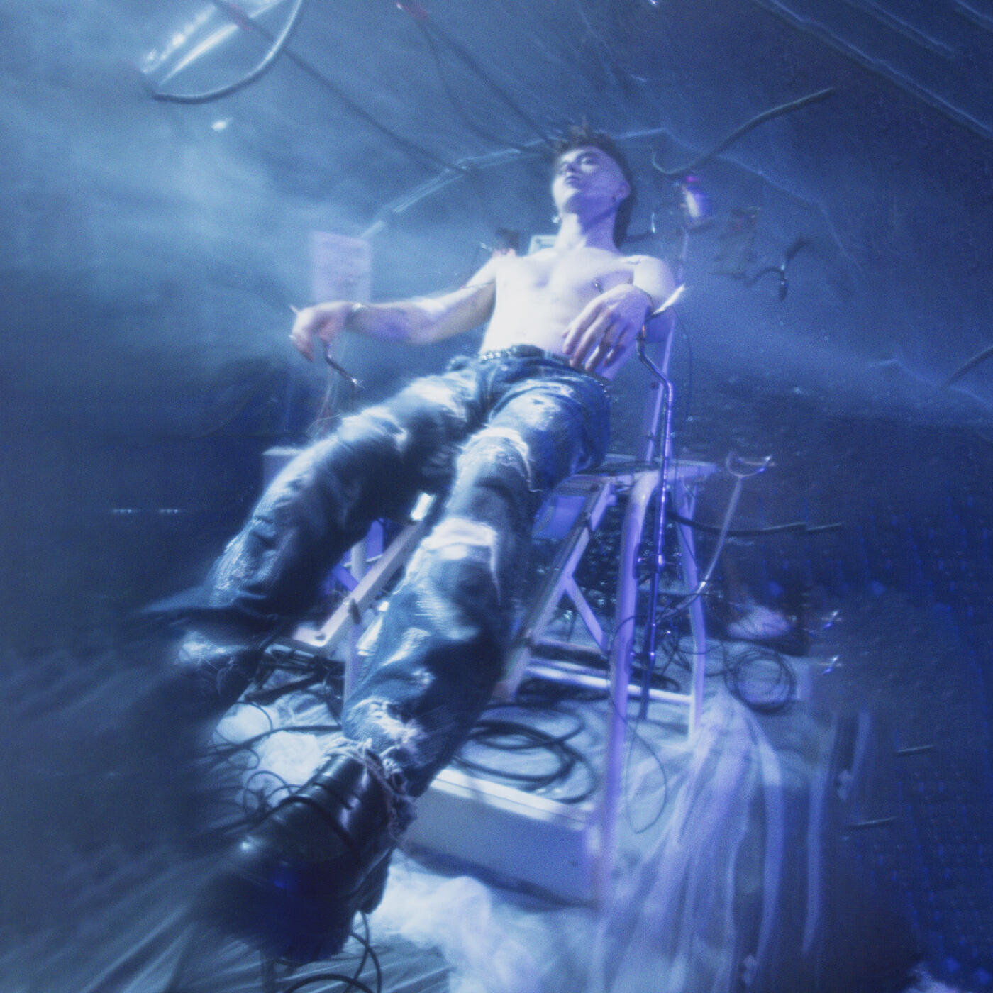 Релиз Cuesta Arriba