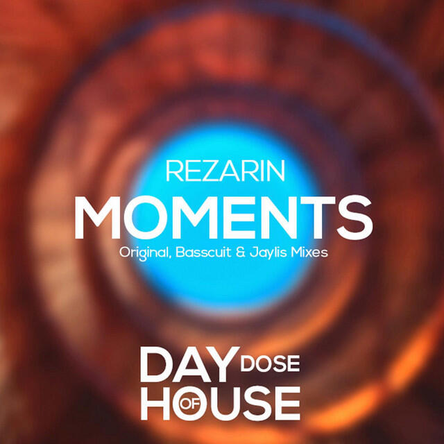 Релиз Moments