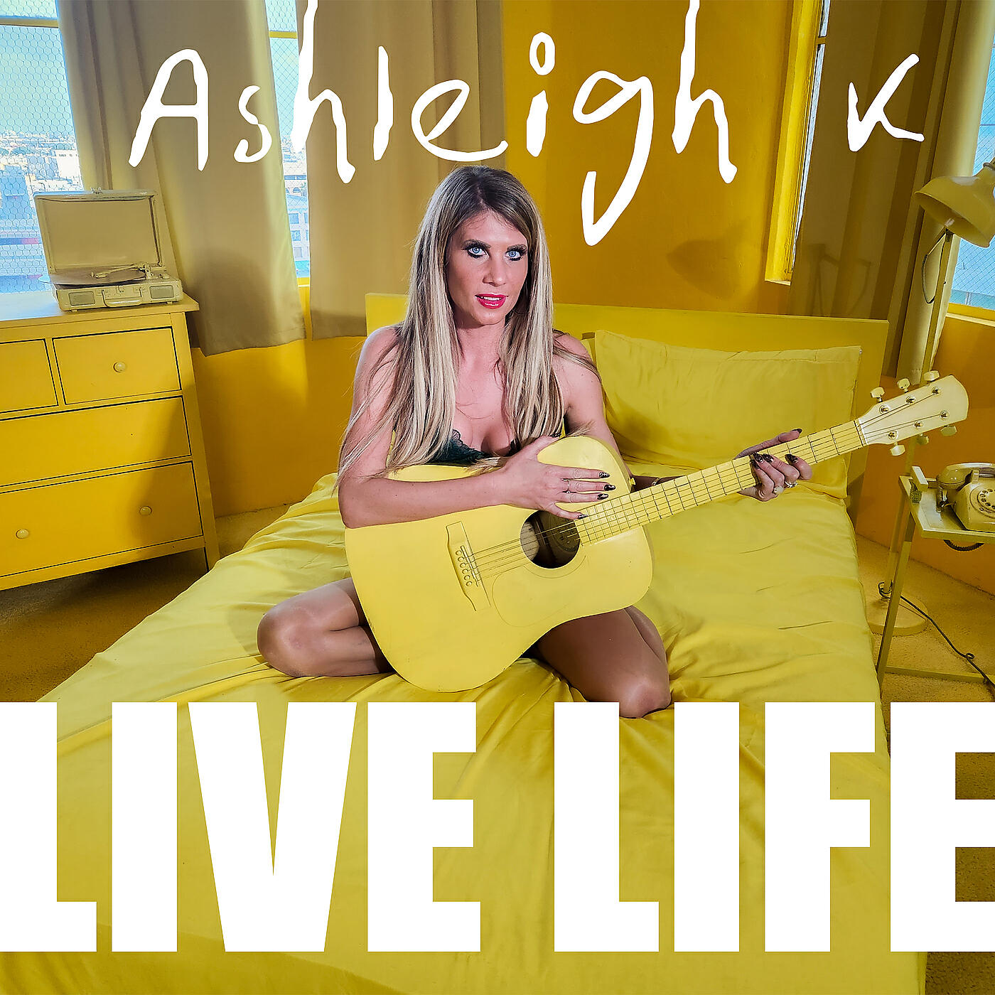 Релиз Live Life