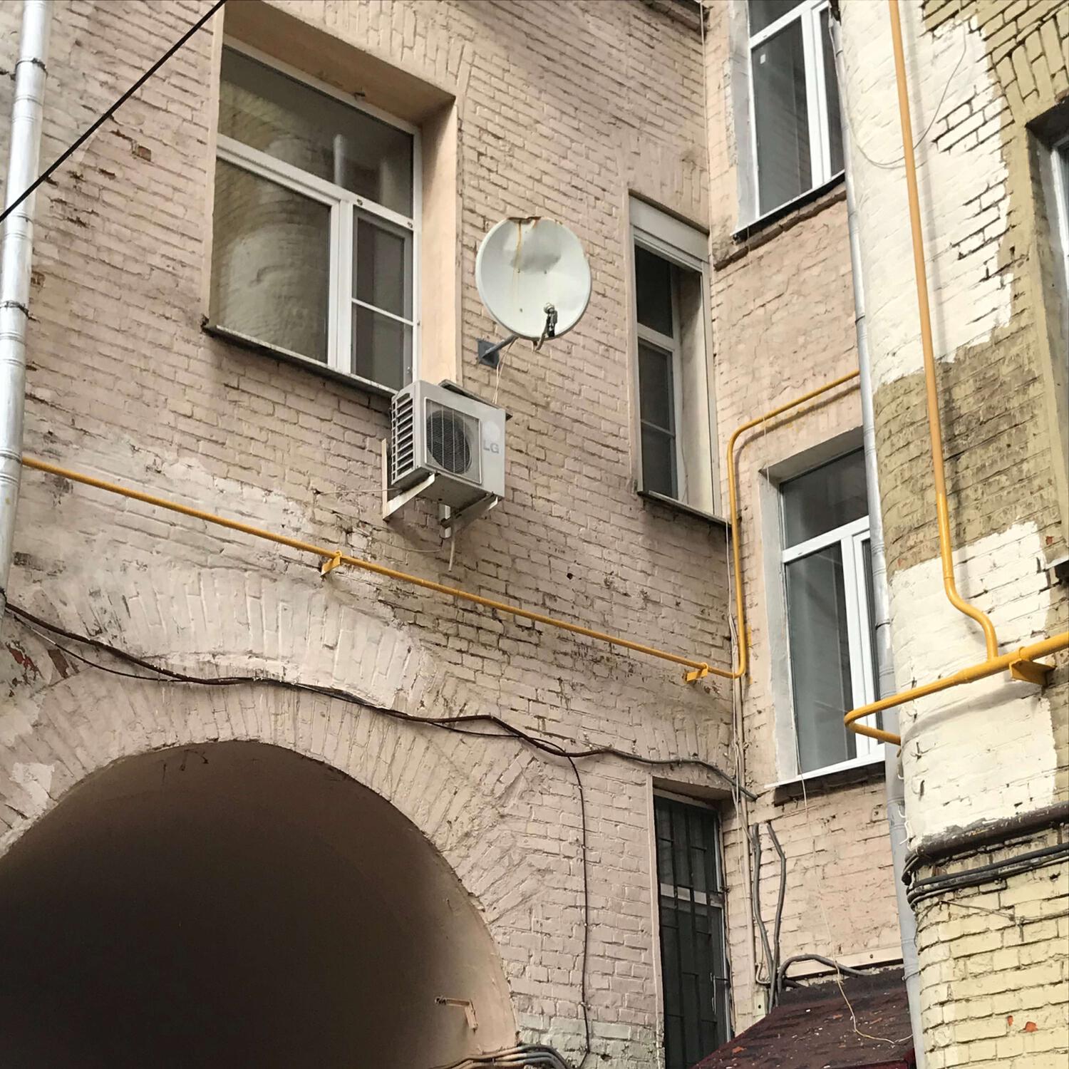Релиз в мире непрошеных снов