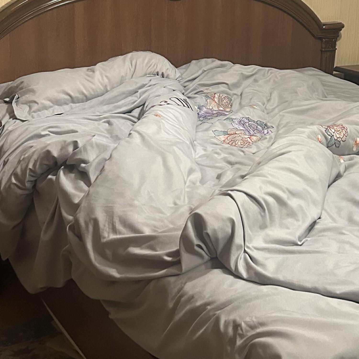 Постер альбома Неверная жена, наверно, не права