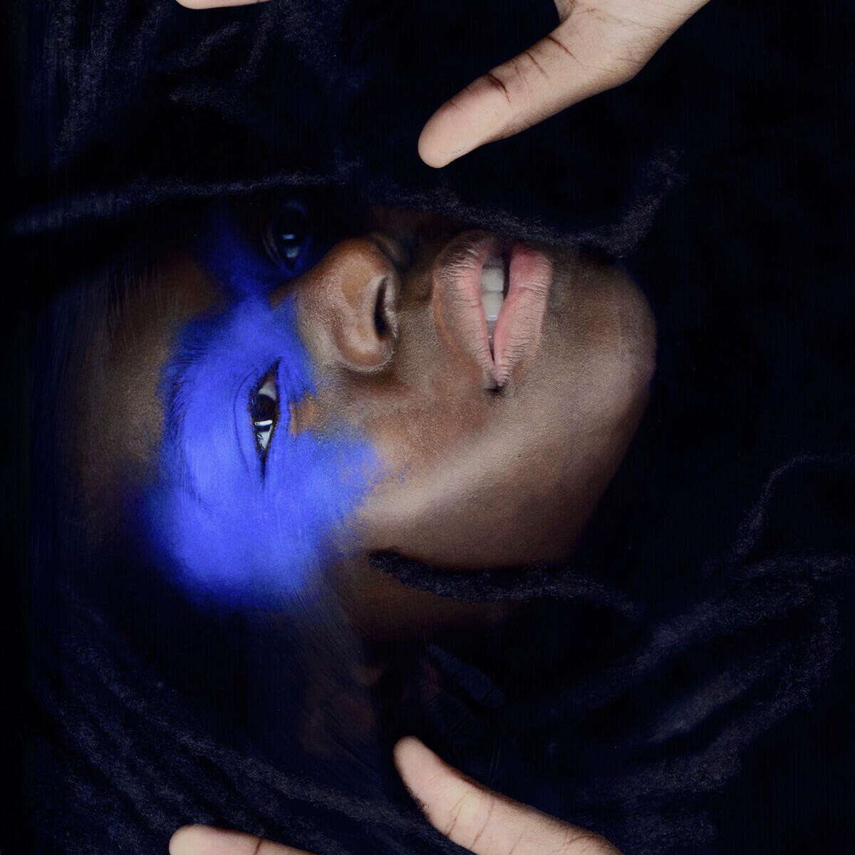 Релиз MENSAH