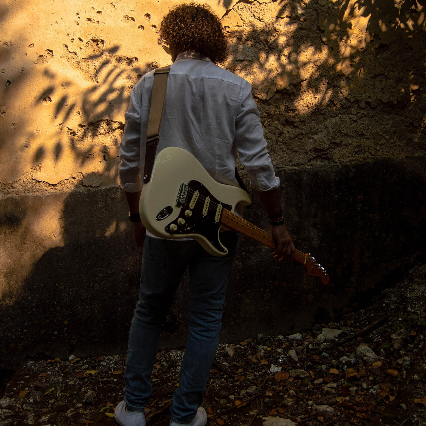 Alessandro & Wildflowers
